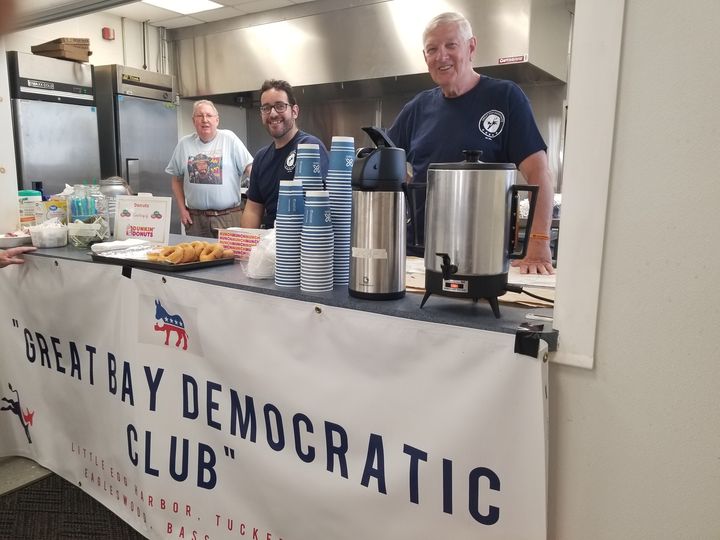 Great Bay Dems free hot dog stand